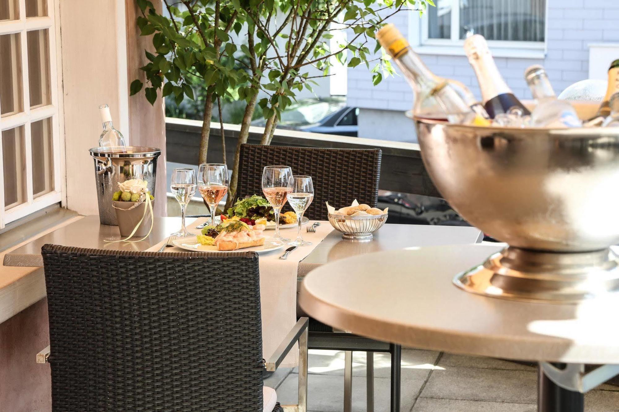 Hotel Uzwil Ngoại thất bức ảnh